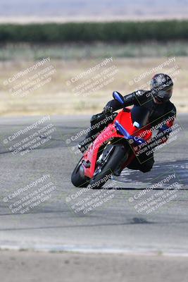 media/May-26-2024-Lets Ride (Sun) [[4952920045]]/B Group/1020am (Grapevine)/